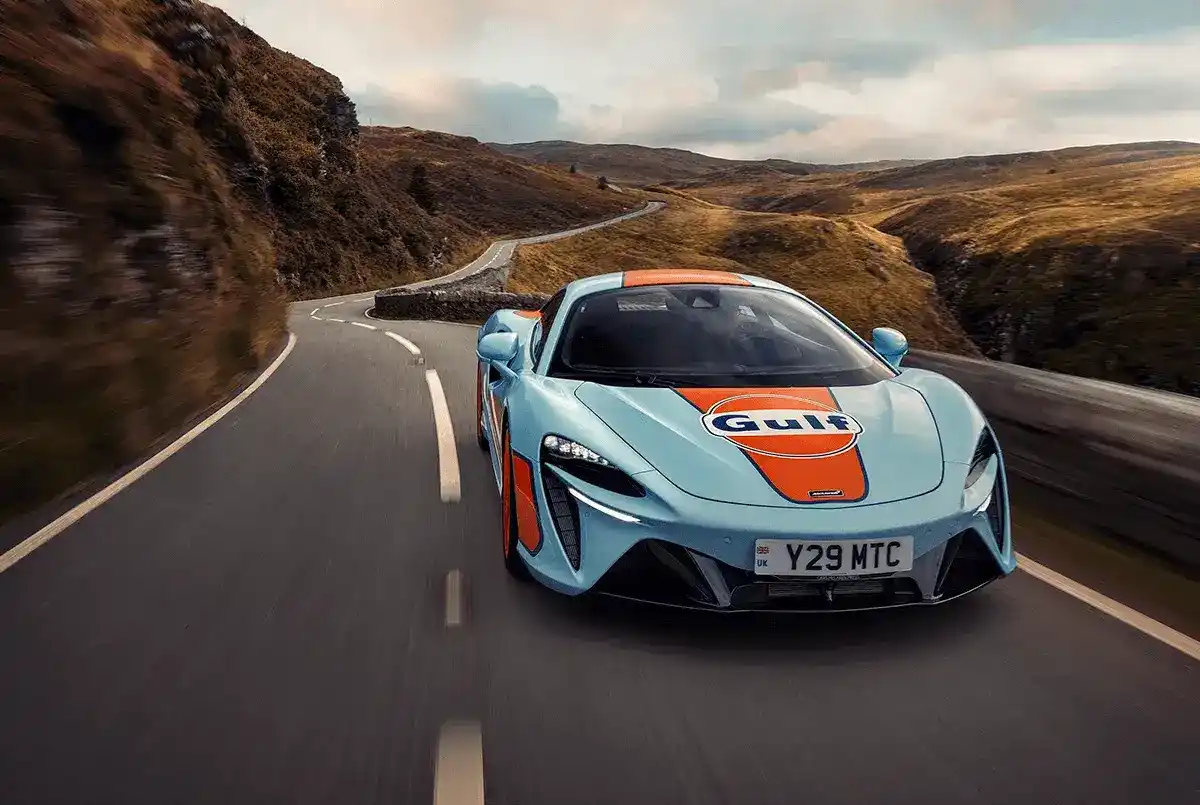 McLaren Artura in Gulf livery